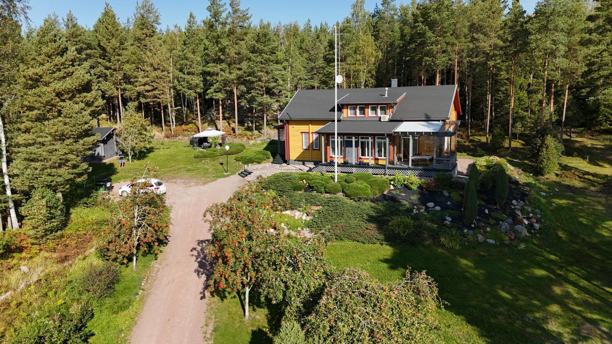 Leena'S B&B Degerby Bagian luar foto